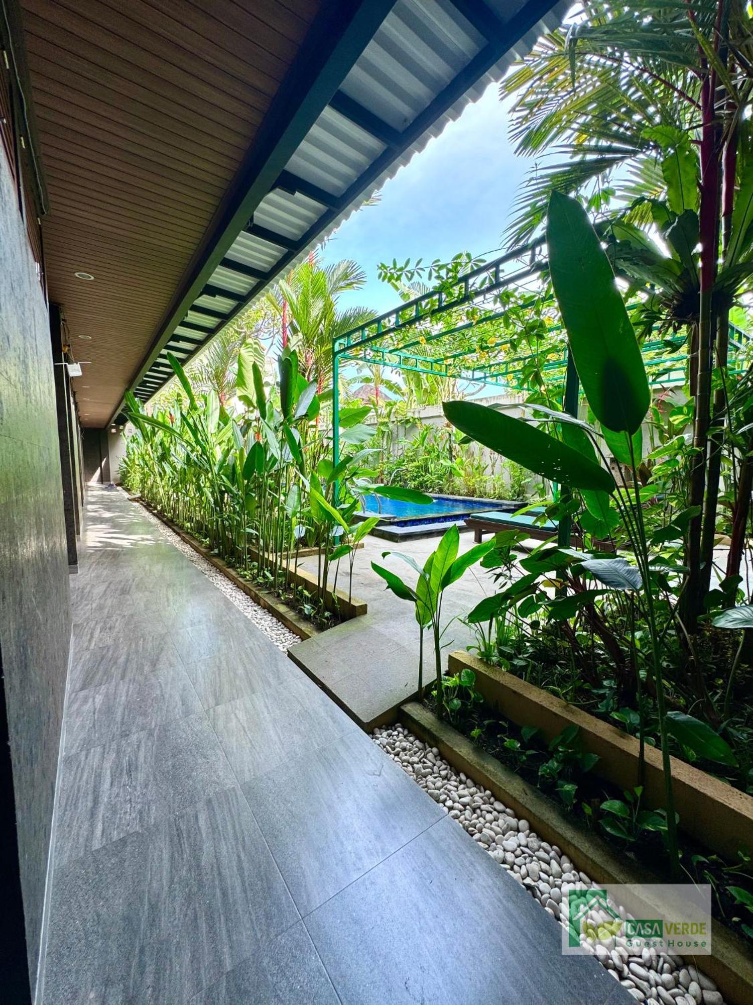 Casa Verde Guest House Sempidi エクステリア 写真